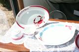 I've not seen so many lobster plates from different restaurants in an estate :)