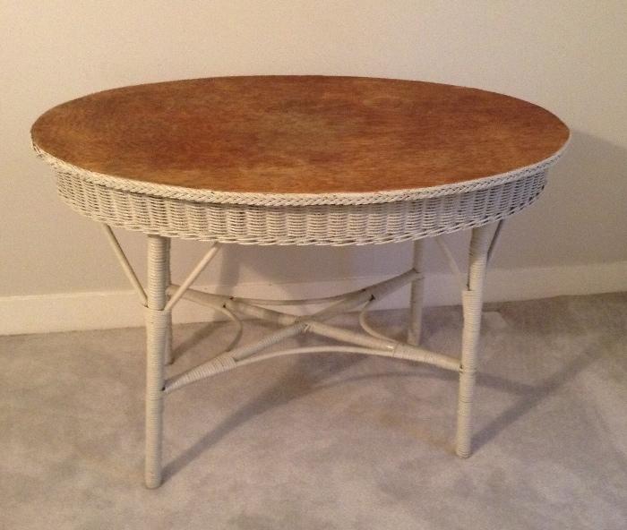 Vintage wicker table - 42" long