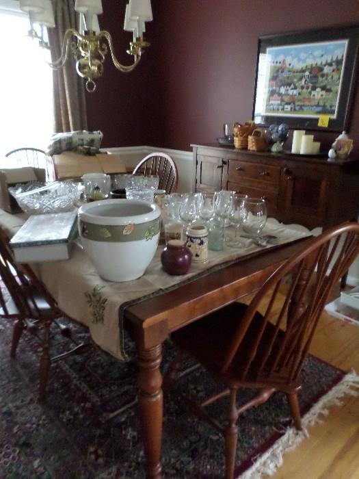 Nice Dining Room Table with 6 Chairs