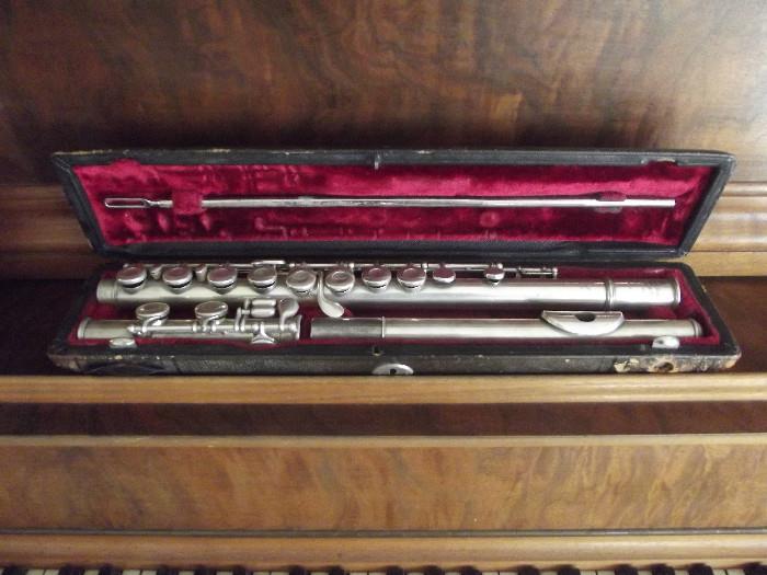 WM Haynes Sterling Silver Flute and Case  Handmade 