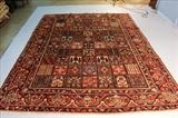 157  - Persian Bakhtiari rug, 8 ft. 6 in. x 11 ft. 6 in.