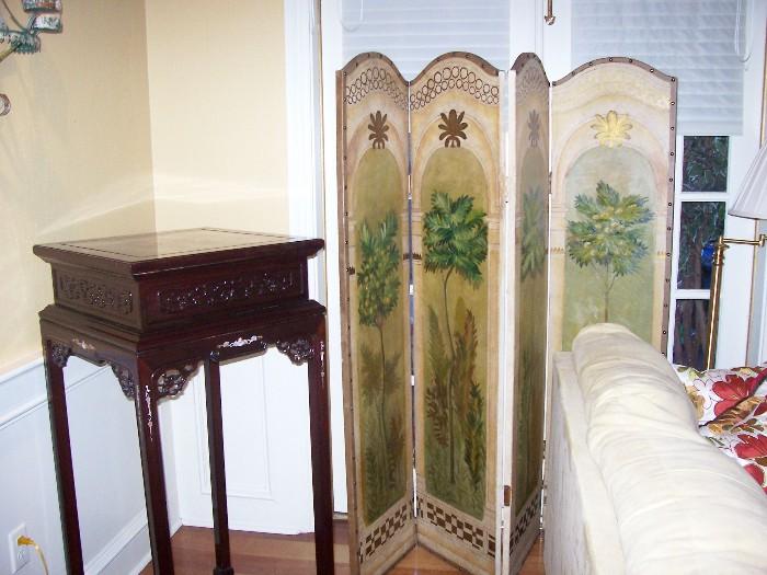 Nice room screen and pedestal with mother of pearl inlay