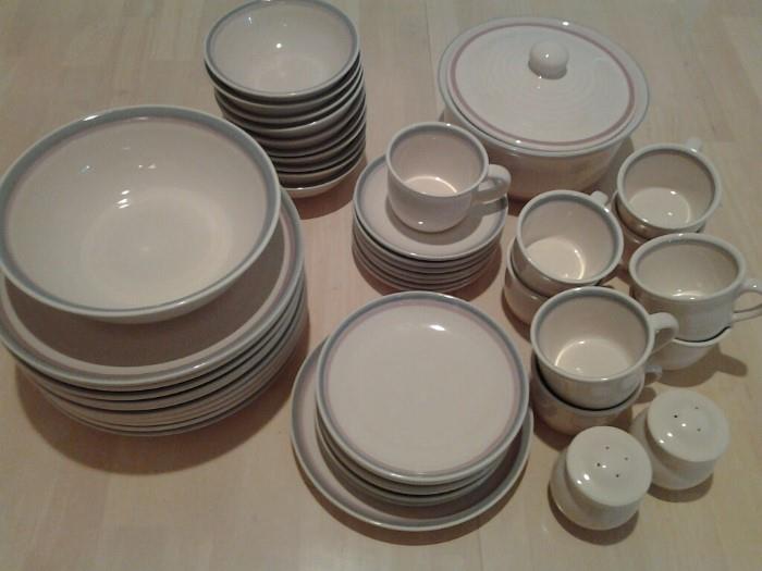 Pfaltzgraph dinnerware