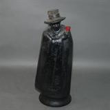 1939 vintage Sandemans Port bottle by Royal Doulton
Condition: Very Good
Shipping: Yes
Size:10 1/2"