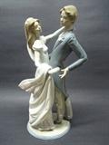 Llardo Wedding Couple Figurine