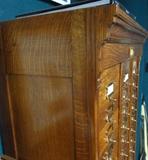 Beautiful Tiger Oak grain
