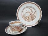 The English China Dinnerware by Furnivals. Quials sitting pattern which is part of the set in the Optima Picnic Basket