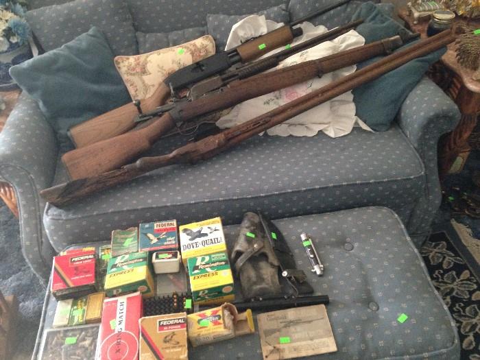 Antique and vintage guns, ammo