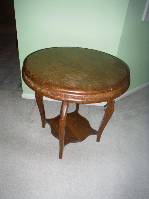 Circa 1925 Oak Accent table