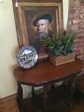      Framed art, side table, & other decorative pieces