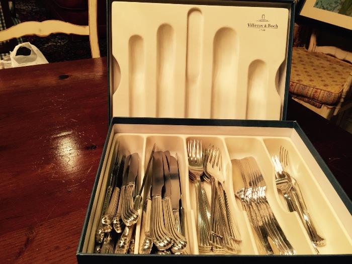 Villeroy & Boch lg flatware set