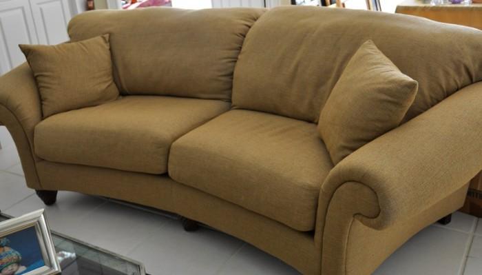 Carson, North Carolina, slightly curved, linen sofa 94 x 41