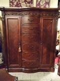 FRENCH STYLE GENTLEMAN'S CHEST WITH TWIN CABINETS, ONE WITH DRESSING MIRROR