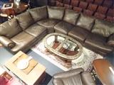 CHOCOLATE BROWN LEATHER SECTIONAL SOFA