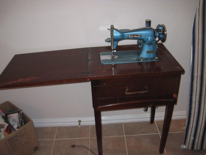 Paul's Sewing Machine