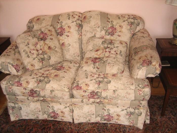 WHITE FLORAL LOVE SEAT $125