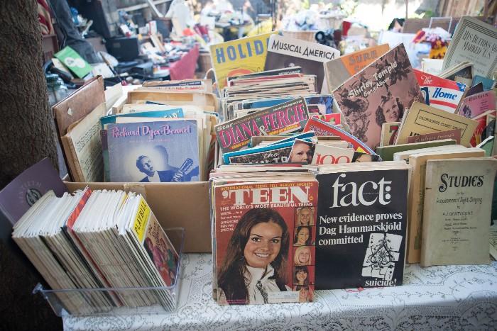 VINTAGE SHEET MUSIC AND MAGAZINES