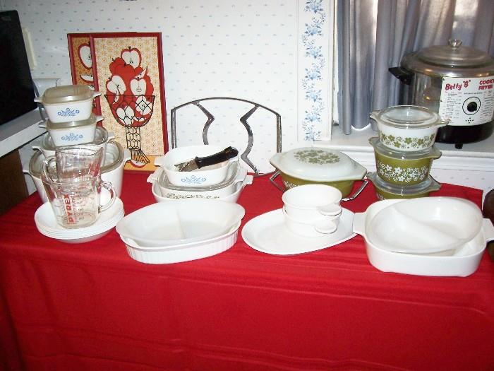 Vintage Pyrex and Corning Ware - Note the set in the "Crazy Daisy" pattern.