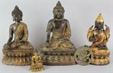 http://www.invaluable.com/auction-lot/two-sino-tibetan-gilt-bronze-figures-of-buddha-1303-c-72946e6820 Sino-Tibetan Gilt Bronze Figures of Buddha