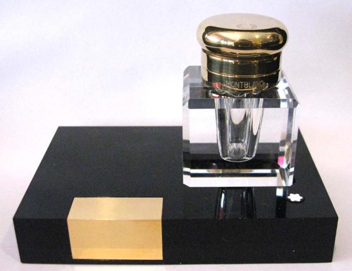 Mont Blanc Inkwell, in pristine condition.
