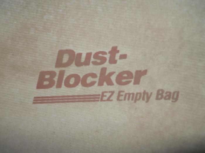 Dust Blocker EZ Empty Bag - this is announcing the Brand.