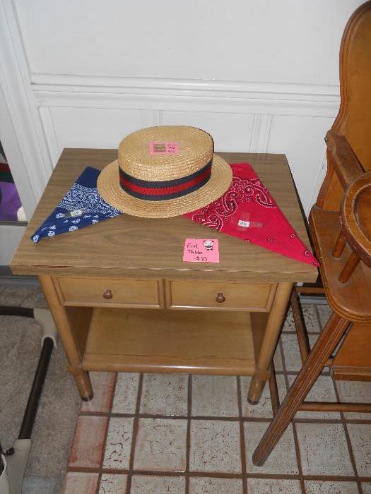 End Table with 2 Drawers, Straw Hat and 2 Bandanas. Perfect table for sewing items.Magazines in Library Room, or Office Space.
