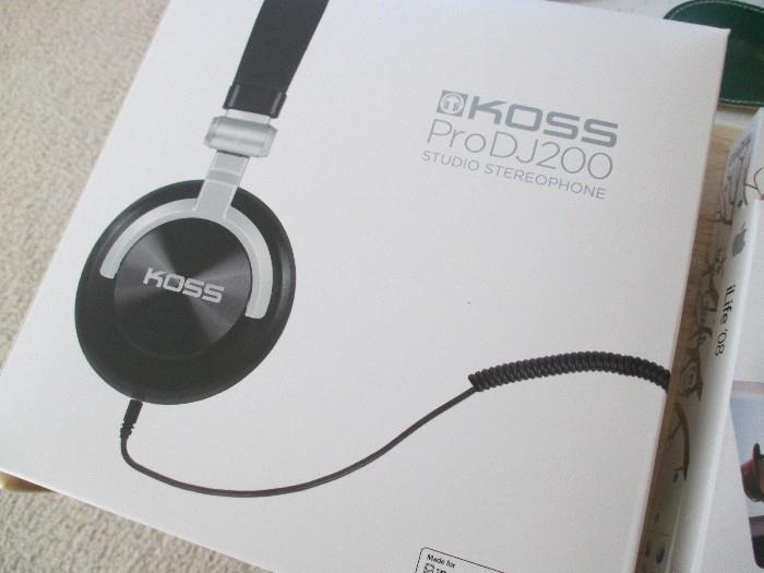 New Koss ProDJ200 headphones