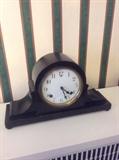 MANTLE CLOCK