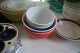 SEVERAL SETS OF VINTAGE PYREX