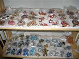 ASSORTED COSTUME PINS SIGNED AND UNSIGNED