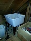 Laundry sink