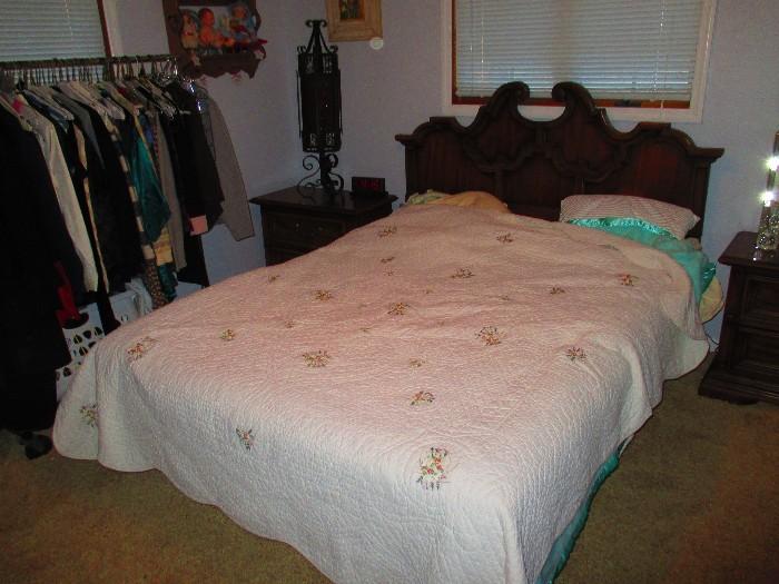 MATTRESS NOT INCLUDED ON THIS BED