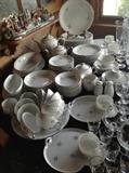 star pattern set china dishes