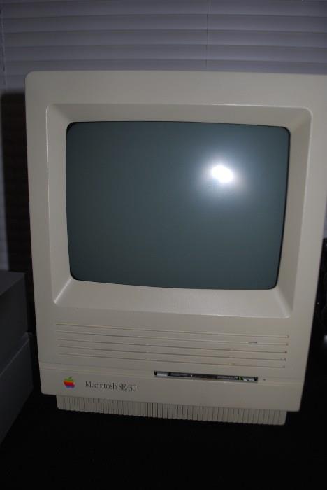 Look at the old Mac!