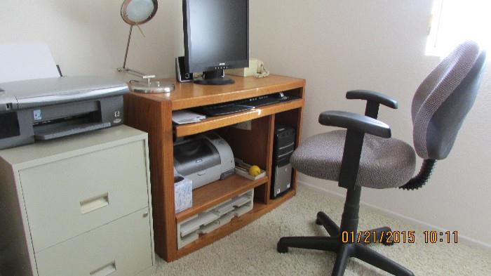 Computer desk, also available flat screen monitor,keyboard, mouse, file cabinet, office chair lots of software 2 printers