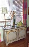LARGE HANDPAINTED SHABBY CHIC DOORED CABINET BUFFET
GOLD METAL ROPE TURNED BUFFET LAMP