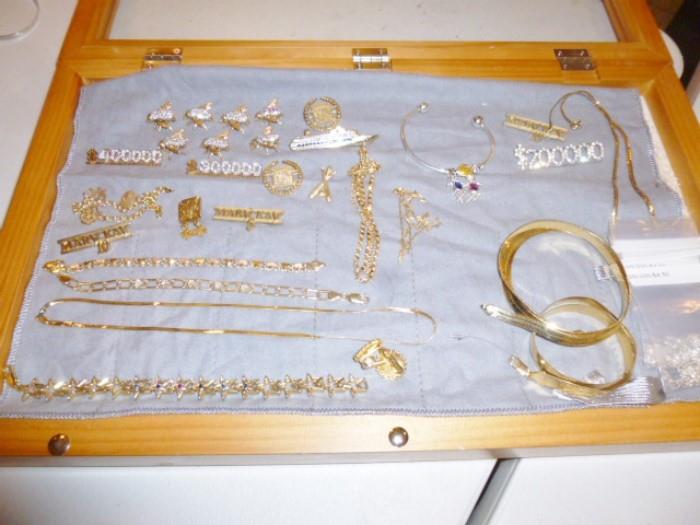 TONS of jewelry 