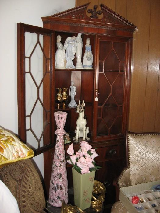 Sweet corner cabinet