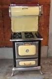 Heartland series 9100 Gas/Propane stove and oven. 
