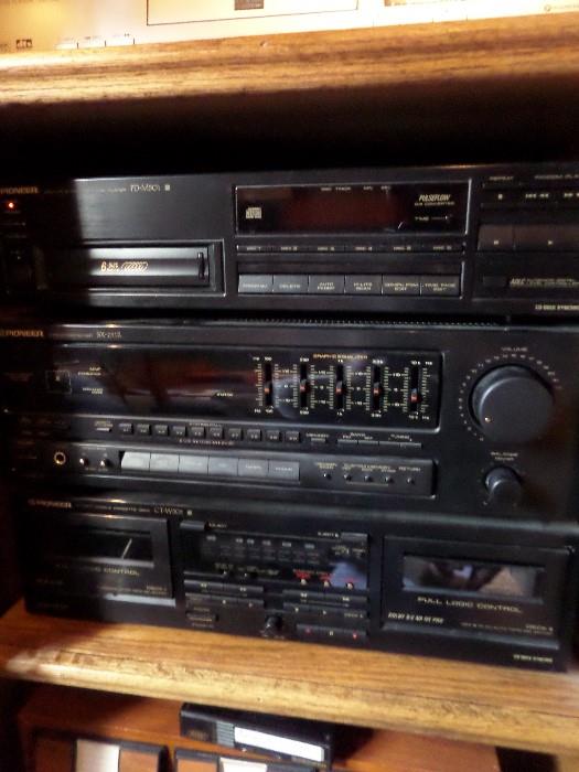 Pioneer Stereo 