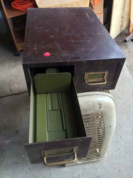 Vintage metal file box, 2-drawer.