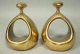 Lot 41:  Pr Metal Brass Tone Ben Seibel Bookends. Stirrup Design. Not marked: Dimensions:  H: 6.75 inches: W: 5.5 inches: D: 4.25 inches --- US Shipping charge: $35