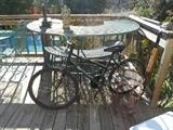 1 of 3 Bicycles, Mesh patio bar