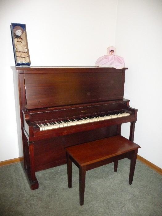Brewster piano 