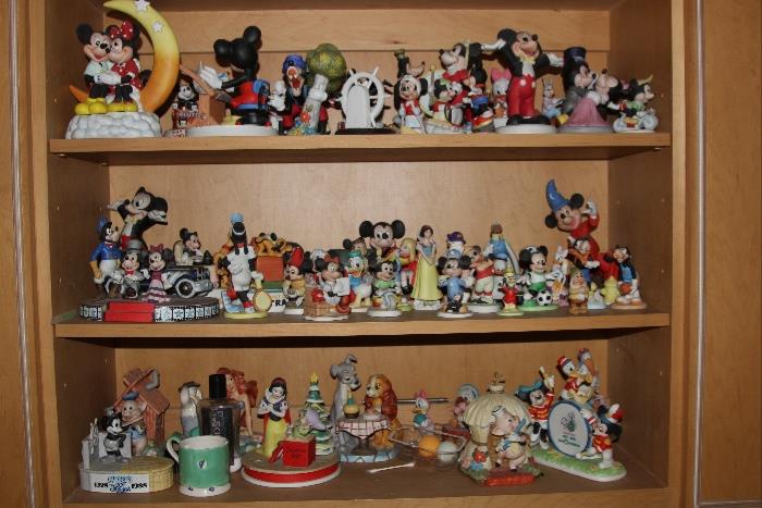 Disney Figures and Figurine collectibles 