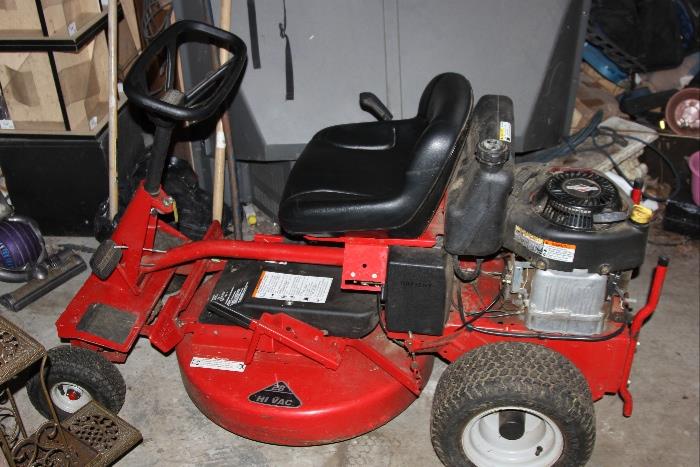 Lawn Tractor