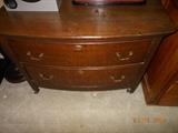 Antique dresser/no mirror