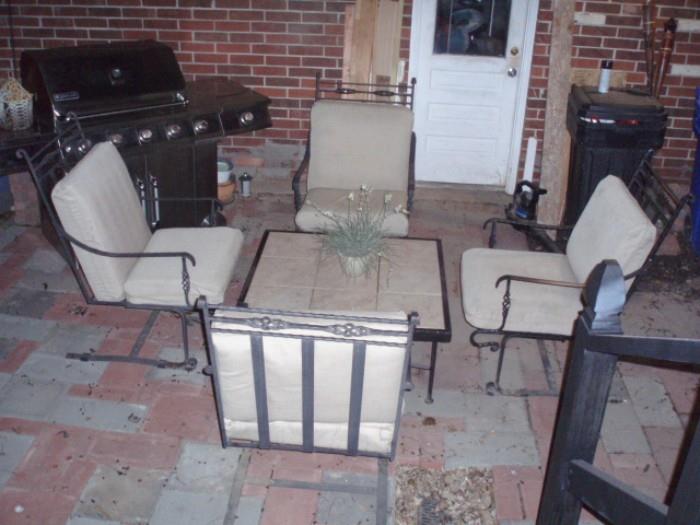 Jen Air grill and patio set