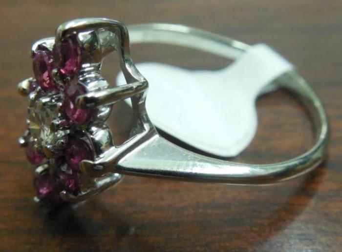 14kt White Gold Diamond And Red Stone Flower Ring