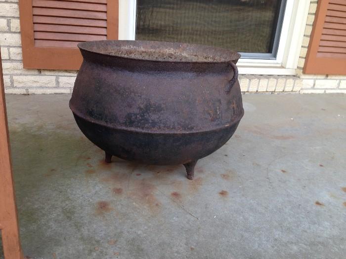 Giant antique cast iron pot, must be at least 10 gallons, drilled for planter